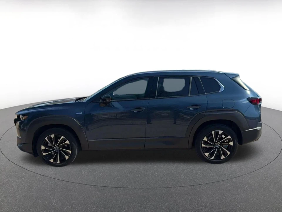 2025 Mazda CX-50 - Image 9 of 31