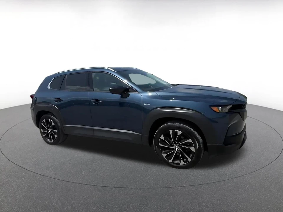 2025 Mazda CX-50 - Image 2 of 31