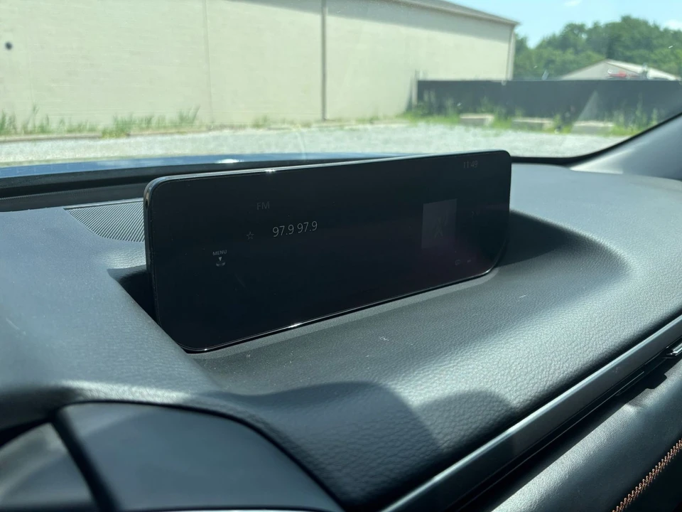 2025 Mazda CX-50 - Image 23 of 31