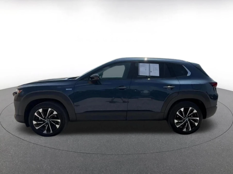 2025 Mazda CX-50 - Image 11 of 31