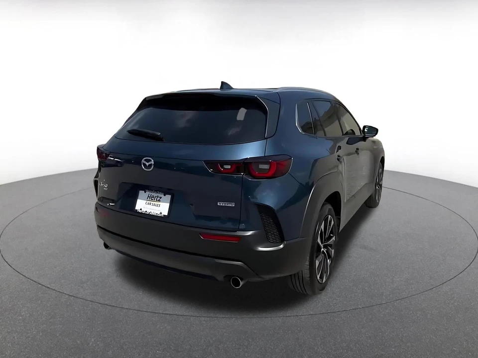 2025 Mazda CX-50 - Image 16 of 31