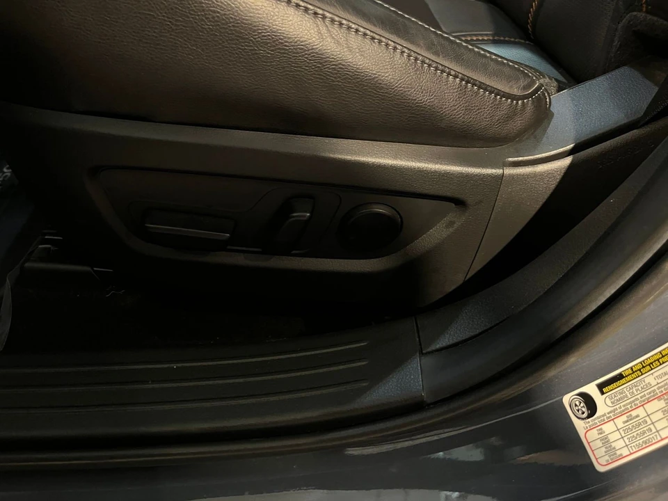 2025 Mazda CX-50 - Image 24 of 31