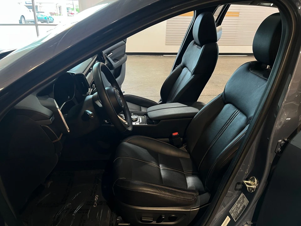 2025 Mazda CX-50 - Image 25 of 31