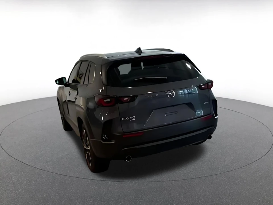 2025 Mazda CX-50 - Image 18 of 31