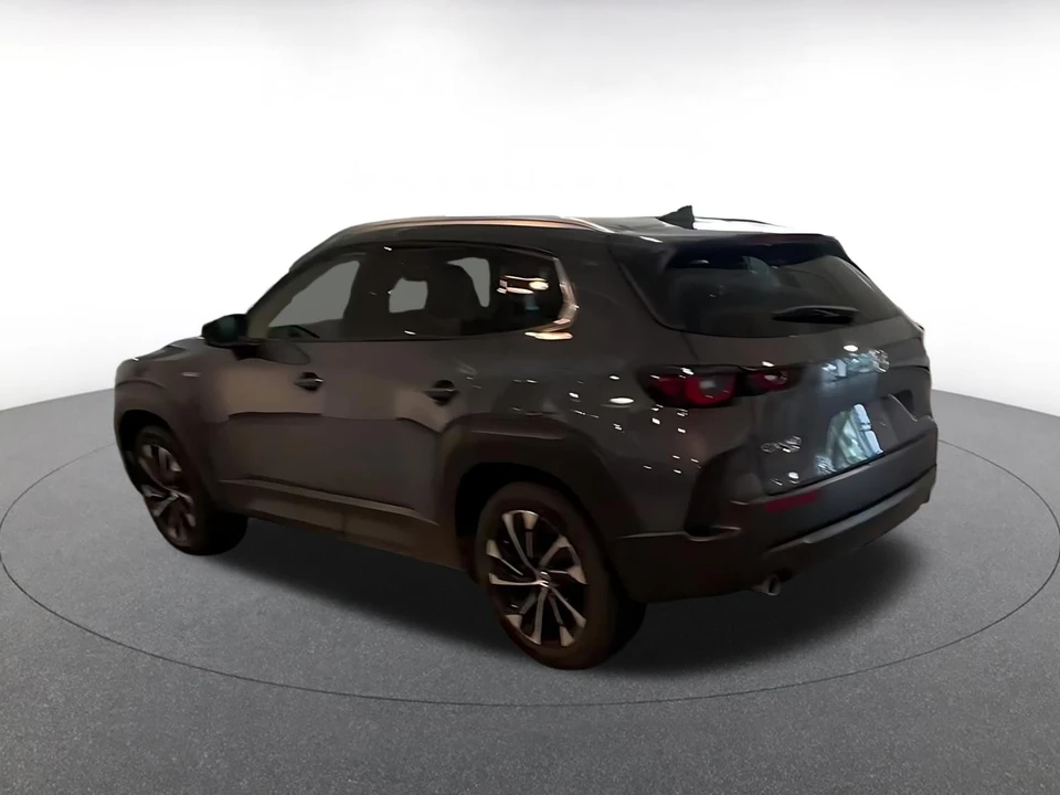 2025 Mazda CX-50 - Image 12 of 31
