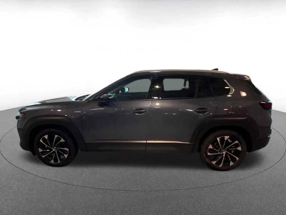2025 Mazda CX-50 - Image 7 of 31