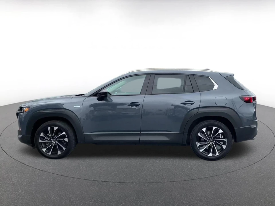 2025 Mazda CX-50 - Image 7 of 31