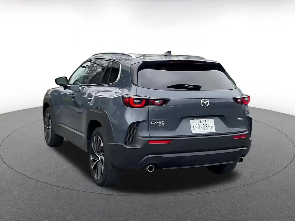 2025 Mazda CX-50 - Image 9 of 31