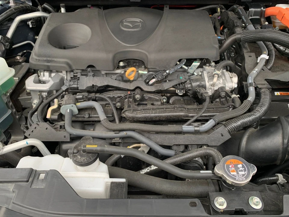 2025 Mazda CX-50 - Image 29 of 31