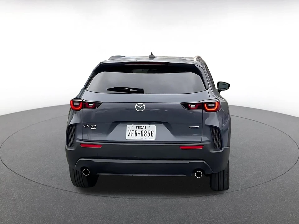 2025 Mazda CX-50 - Image 10 of 31