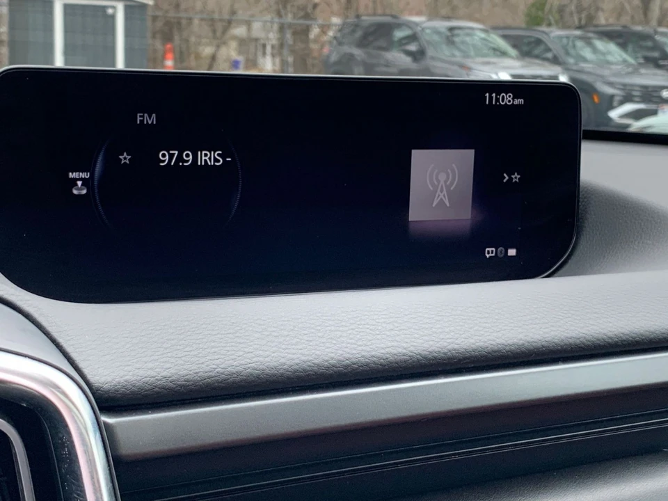 2025 Mazda CX-50 - Image 16 of 31