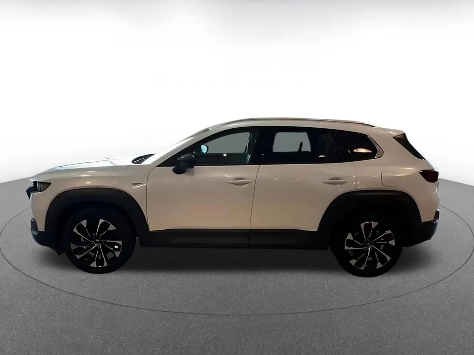 2025 Mazda CX-50 - Image 7 of 31