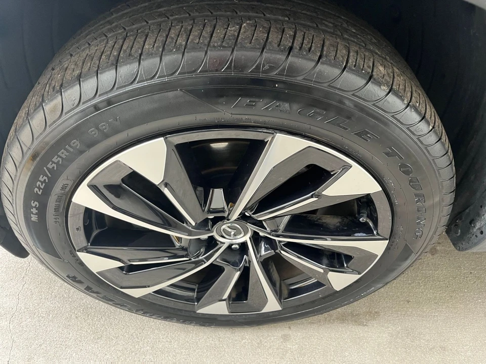 2025 Mazda CX-50 - Image 27 of 31