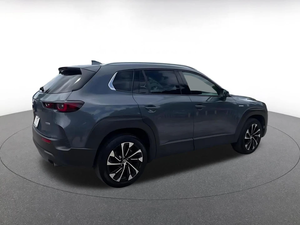 2025 Mazda CX-50 - Image 12 of 31