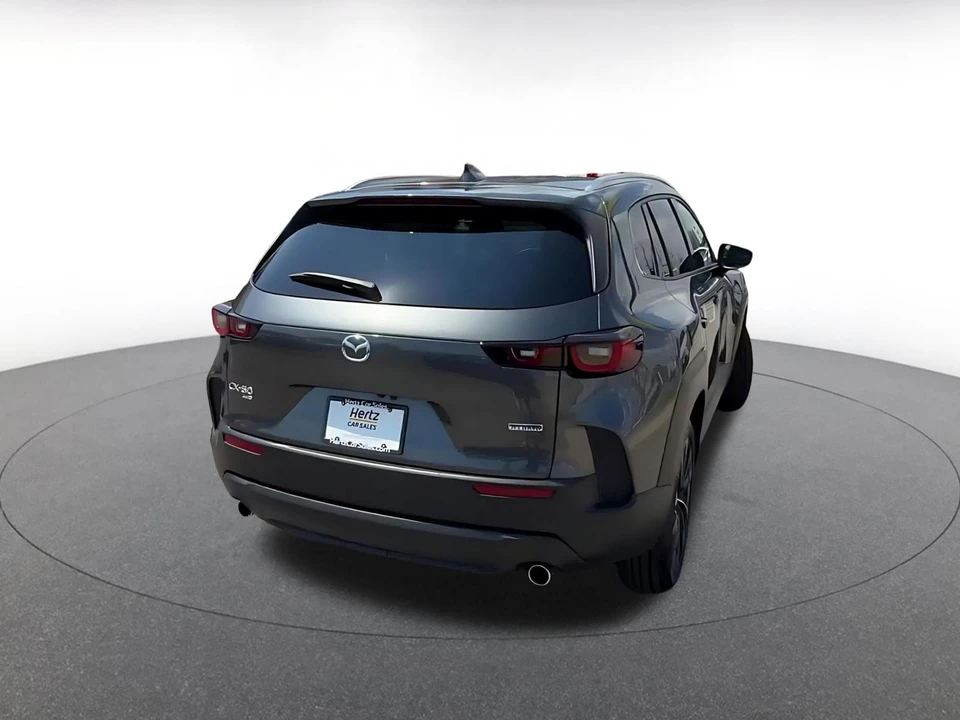 2025 Mazda CX-50 - Image 17 of 31
