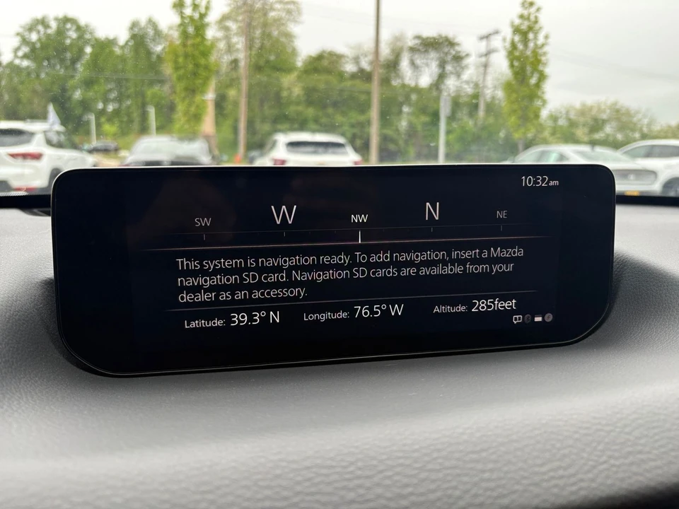 2025 Mazda CX-50 - Image 22 of 31