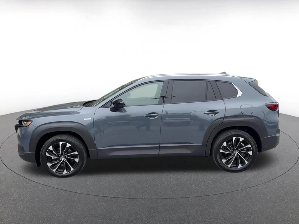 2025 Mazda CX-50 - Image 9 of 31