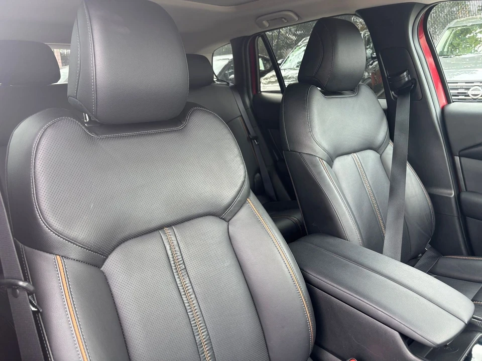 2025 Mazda CX-50 - Image 29 of 31