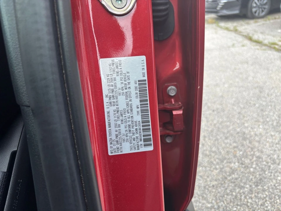 2025 Mazda CX-50 - Image 22 of 31