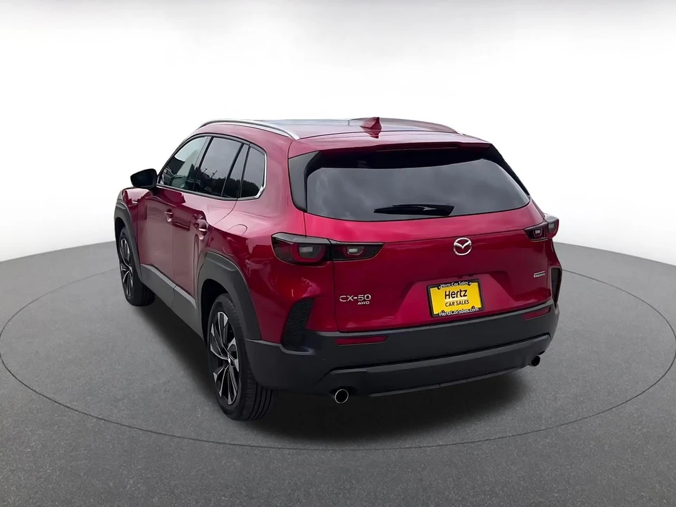 2025 Mazda CX-50 - Image 11 of 31