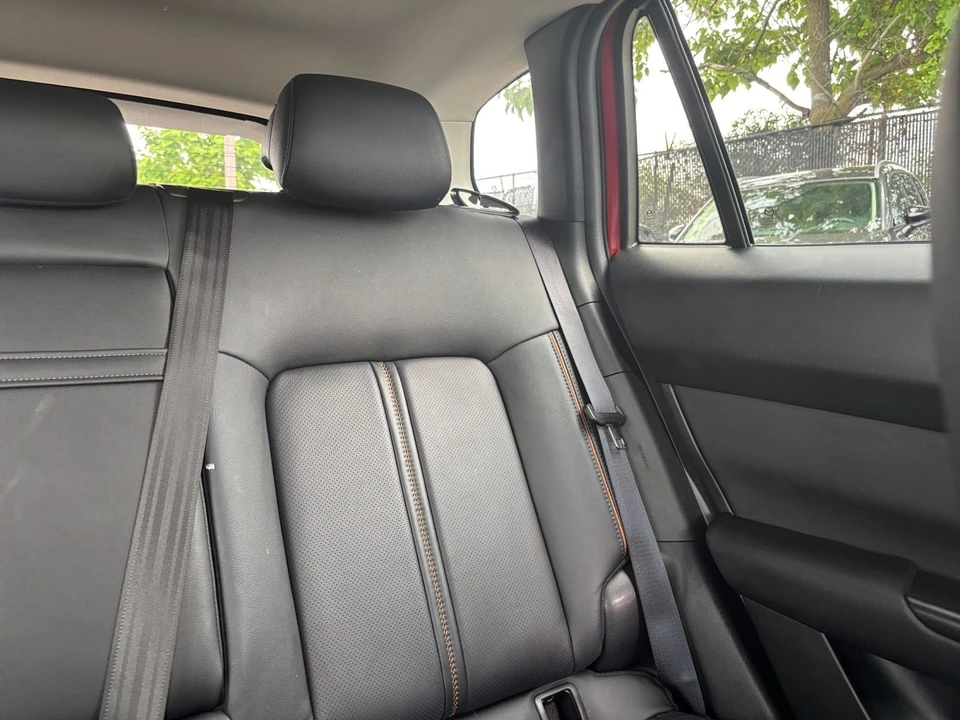 2025 Mazda CX-50 - Image 30 of 31