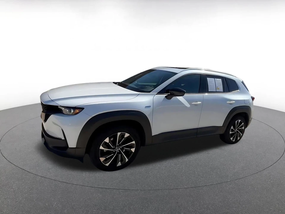2025 Mazda CX-50 - Image 7 of 31
