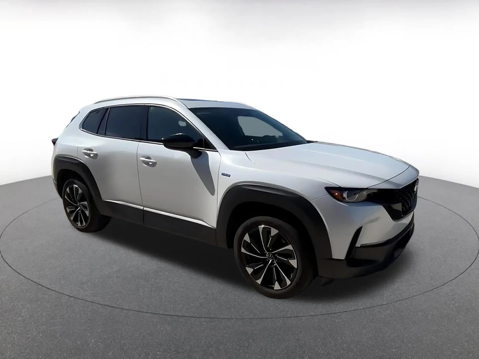 2025 Mazda CX-50 - Image 2 of 31