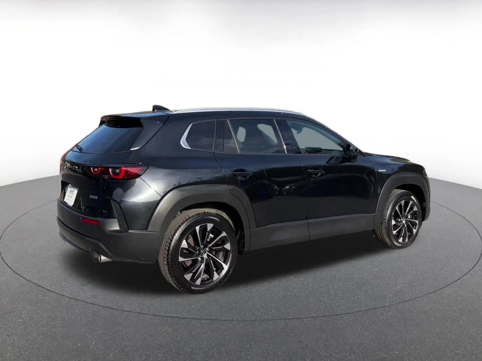 2025 Mazda CX-50 - Image 11 of 31