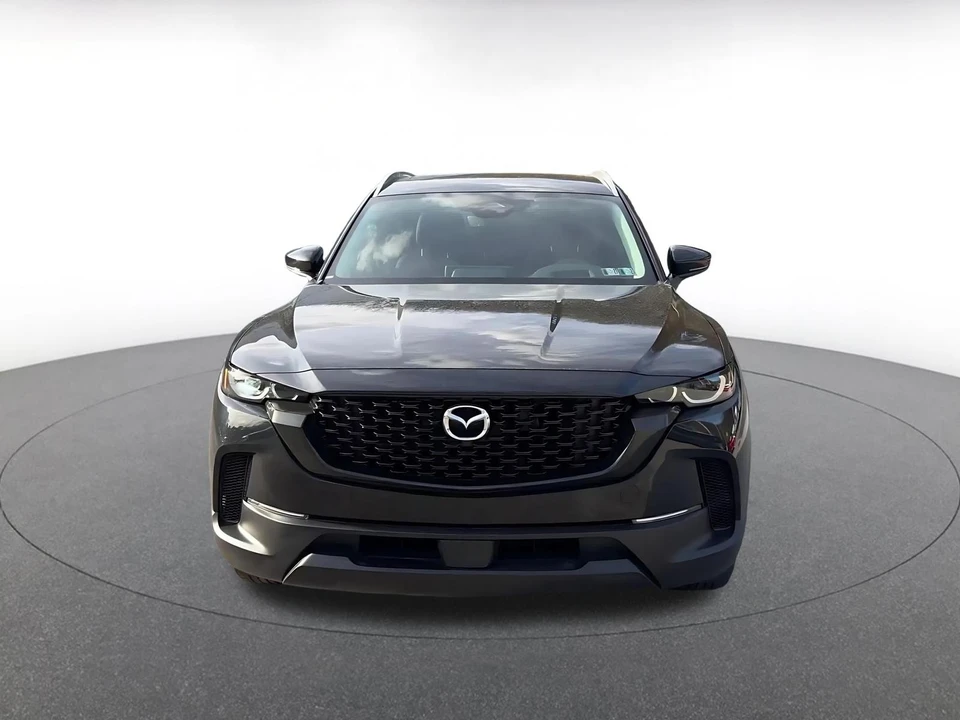 2025 Mazda CX-50 - Image 4 of 31