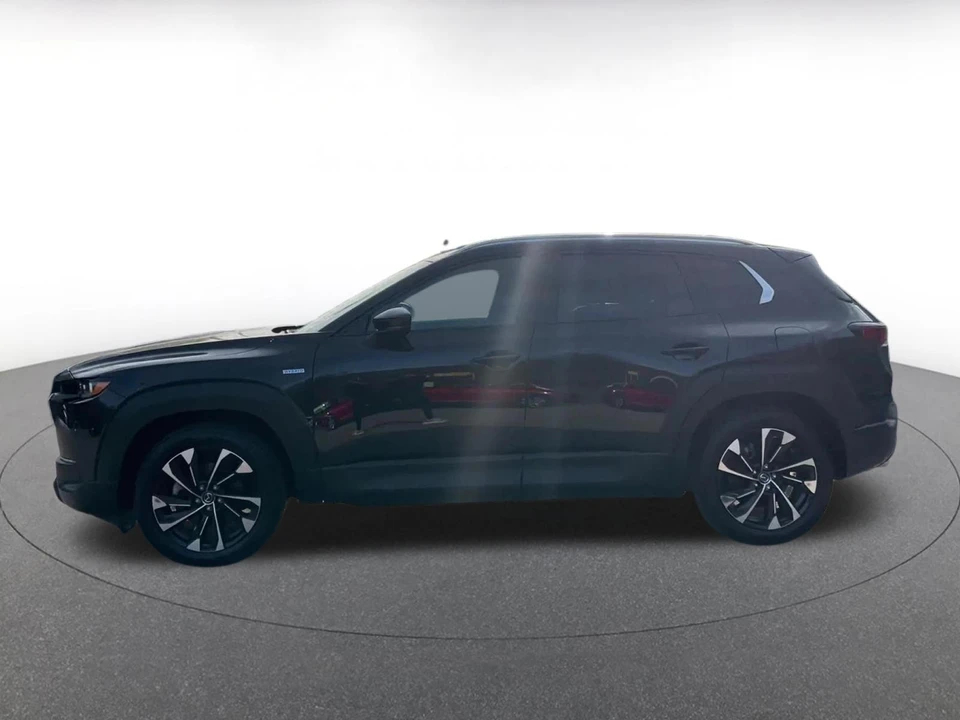 2025 Mazda CX-50 - Image 7 of 31