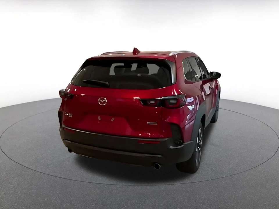 2025 Mazda CX-50 - Image 14 of 31