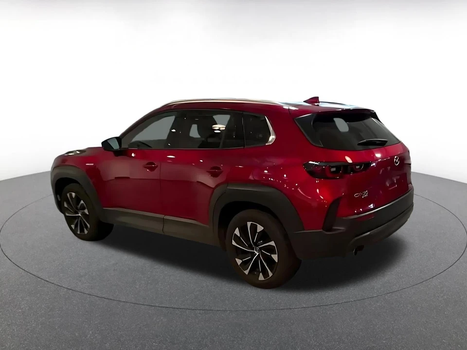 2025 Mazda CX-50 - Image 9 of 31