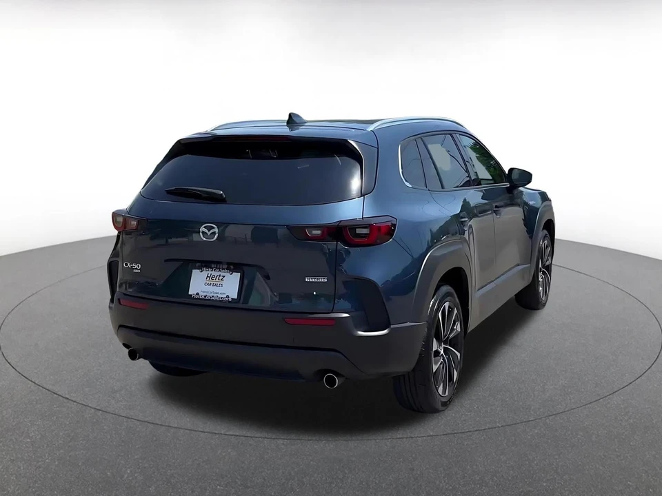 2025 Mazda CX-50 - Image 11 of 31