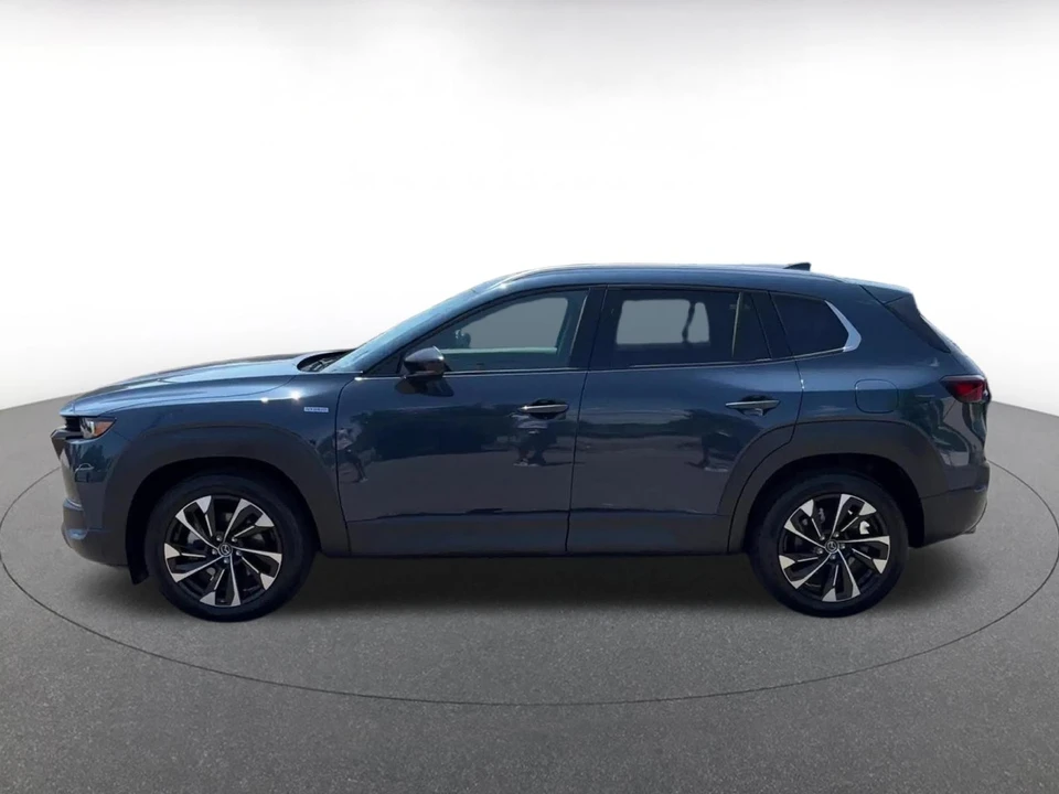 2025 Mazda CX-50 - Image 7 of 31
