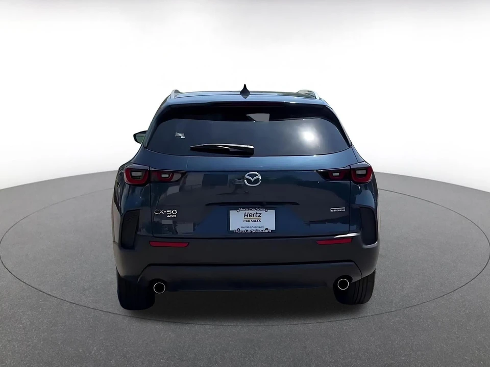 2025 Mazda CX-50 - Image 10 of 31