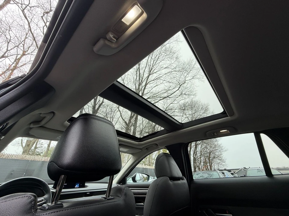 2025 Mazda CX-50 - Image 25 of 31