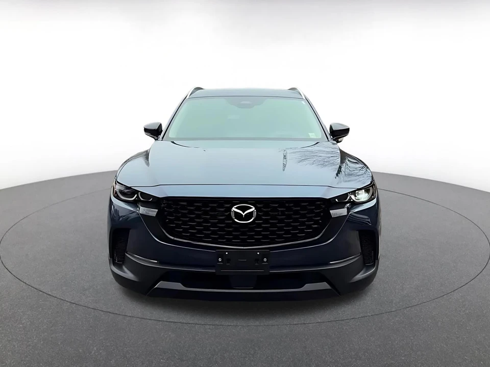 2025 Mazda CX-50 - Image 4 of 31