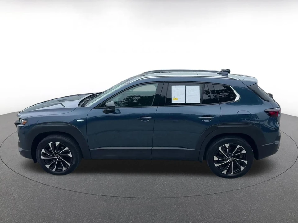 2025 Mazda CX-50 - Image 11 of 31