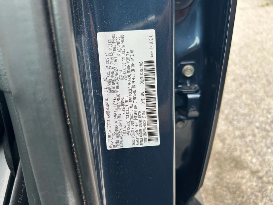 2025 Mazda CX-50 - Image 25 of 31