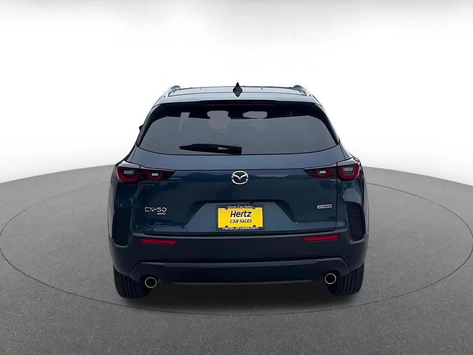 2025 Mazda CX-50 - Image 13 of 31