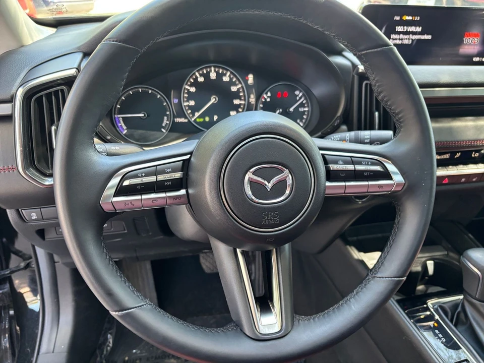 2025 Mazda CX-50 - Image 27 of 31