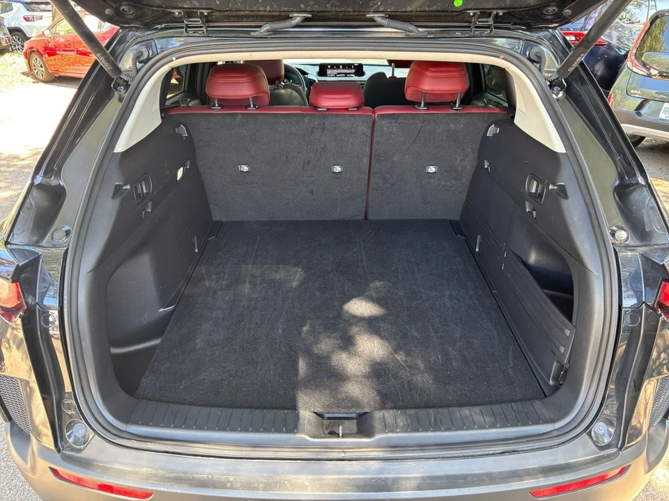 2025 Mazda CX-50 - Image 29 of 31