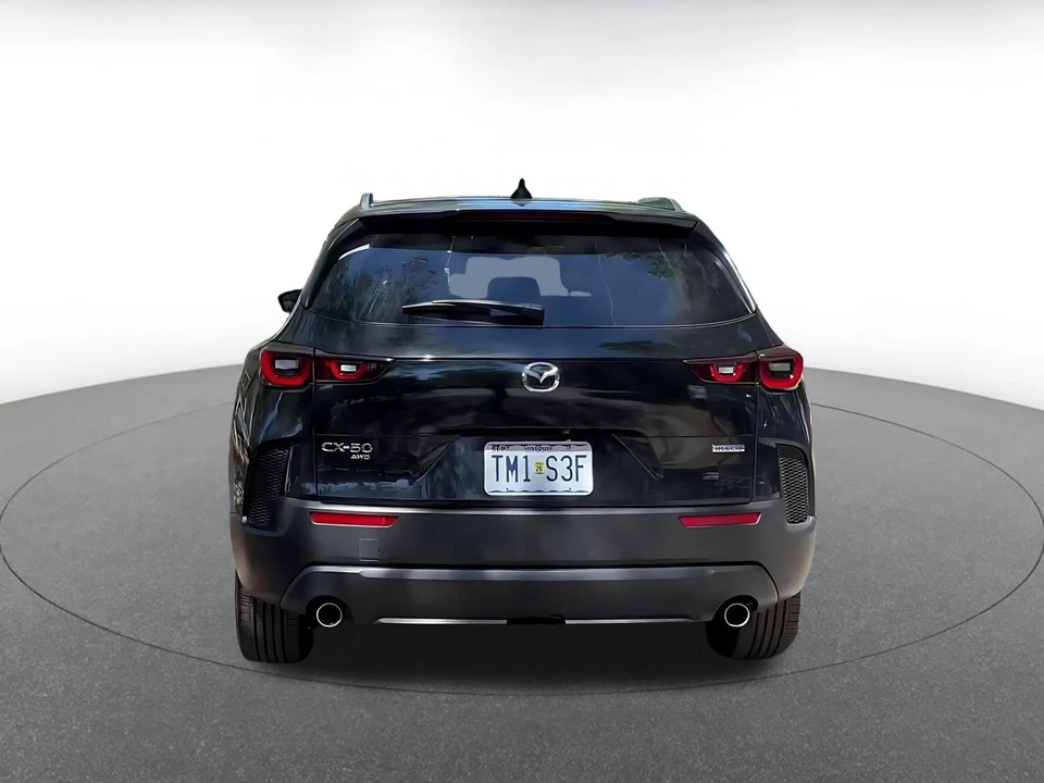 2025 Mazda CX-50 - Image 12 of 31
