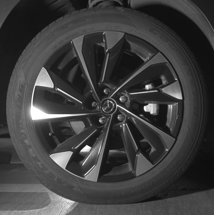 2025 Mazda CX-50 - Image 15 of 18