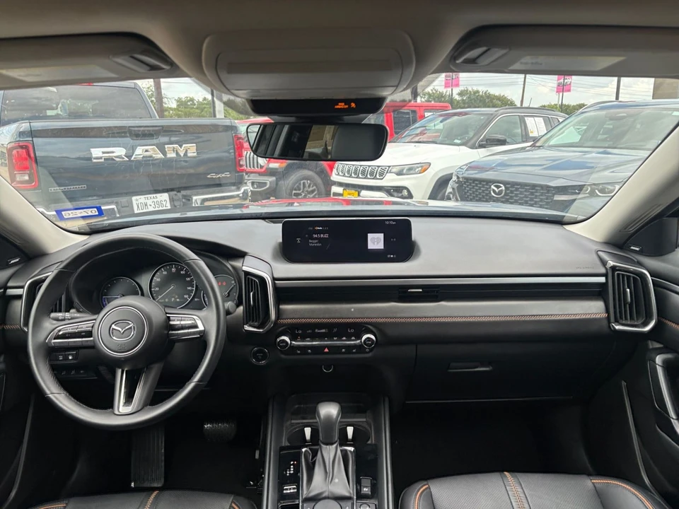 2025 Mazda CX-50 - Image 30 of 31