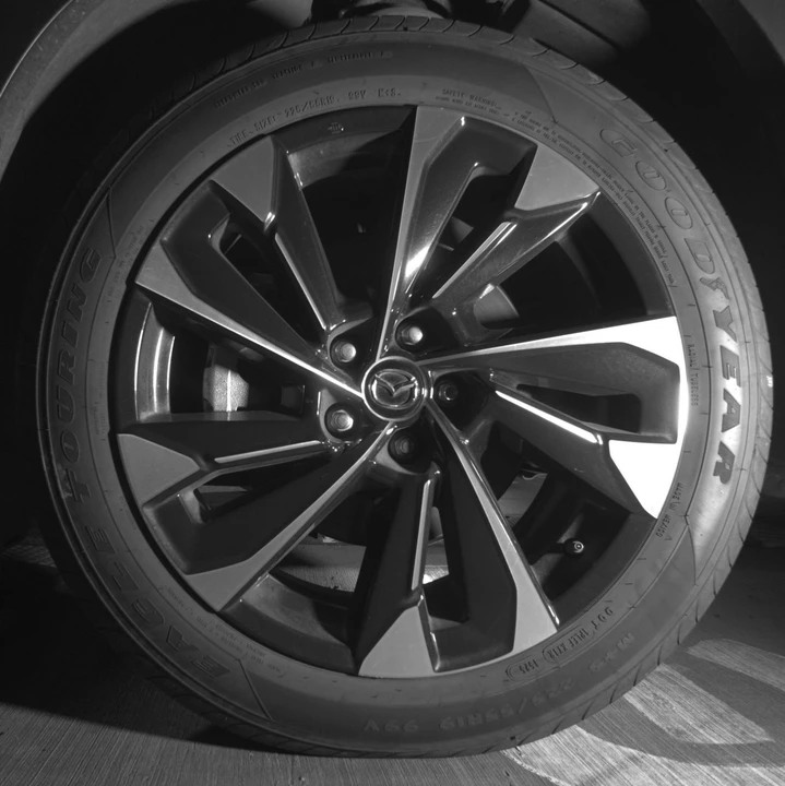 2025 Mazda CX-50 - Image 14 of 18