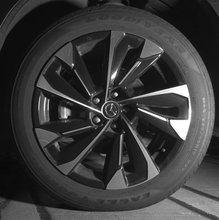 2025 Mazda CX-50 - Image 14 of 18