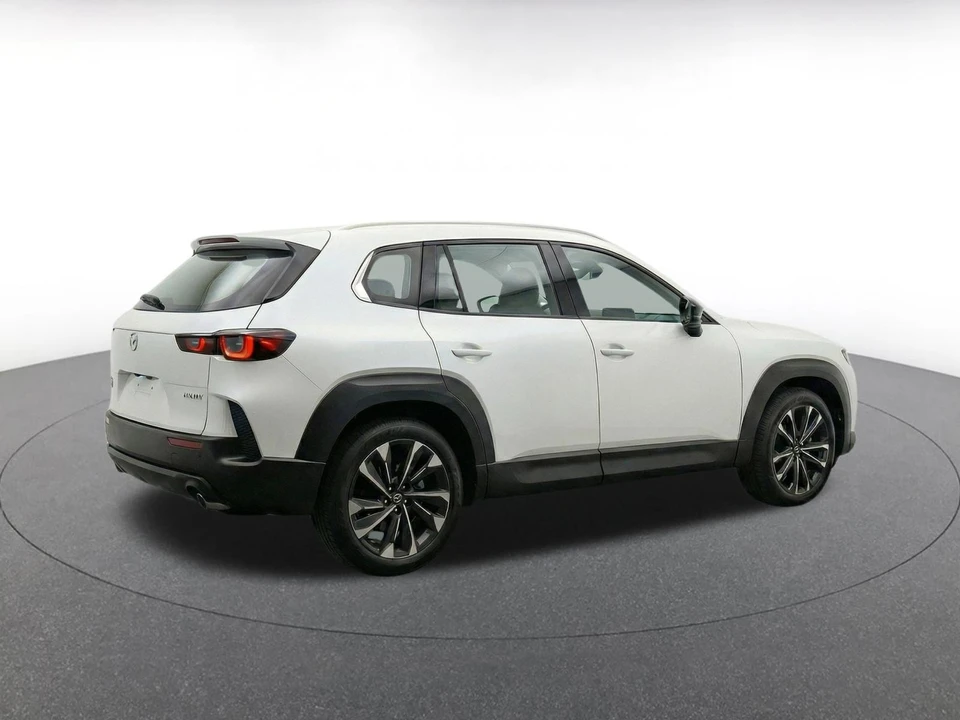 2025 Mazda CX-50 - Image 11 of 24