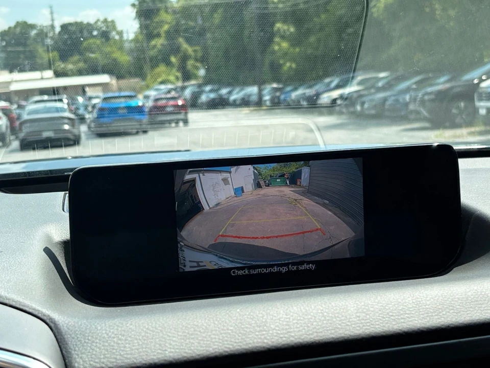 2025 Mazda CX-50 - Image 22 of 31