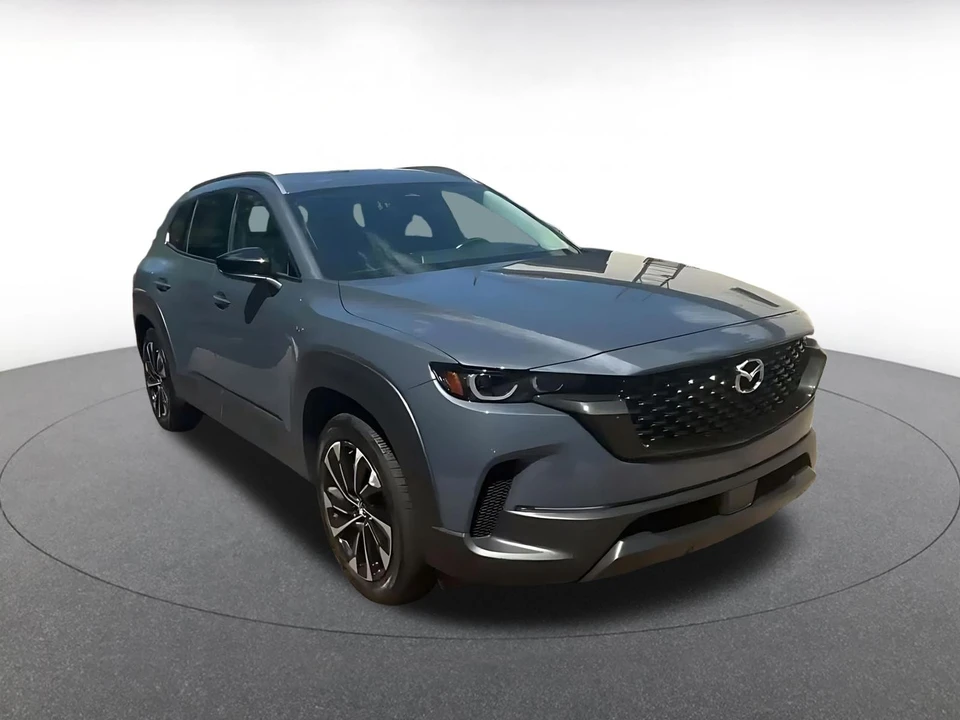 2025 Mazda CX-50 - Image 3 of 31